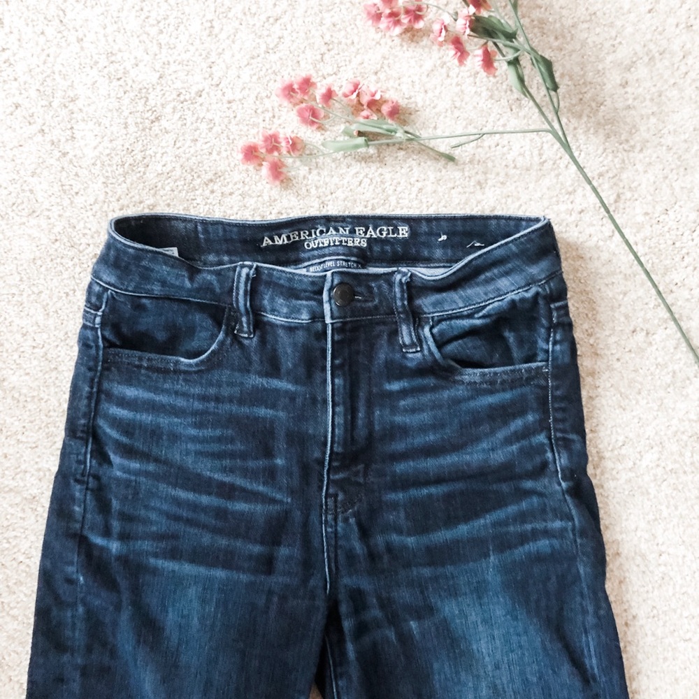 American Eagle Super High Rise Jegging